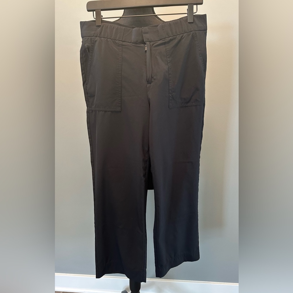 Athleta Tribeca Utility Crop Straight leg pants